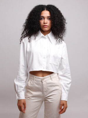 Mod.001_Camicia cropped con tasca