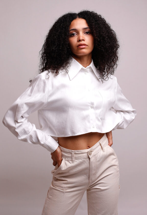 Mod.001_Camicia cropped con tasca - immagine 2