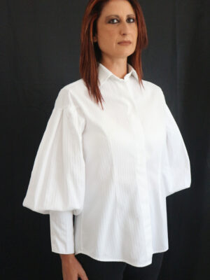 Mod.19 Camicia aperta dietro
