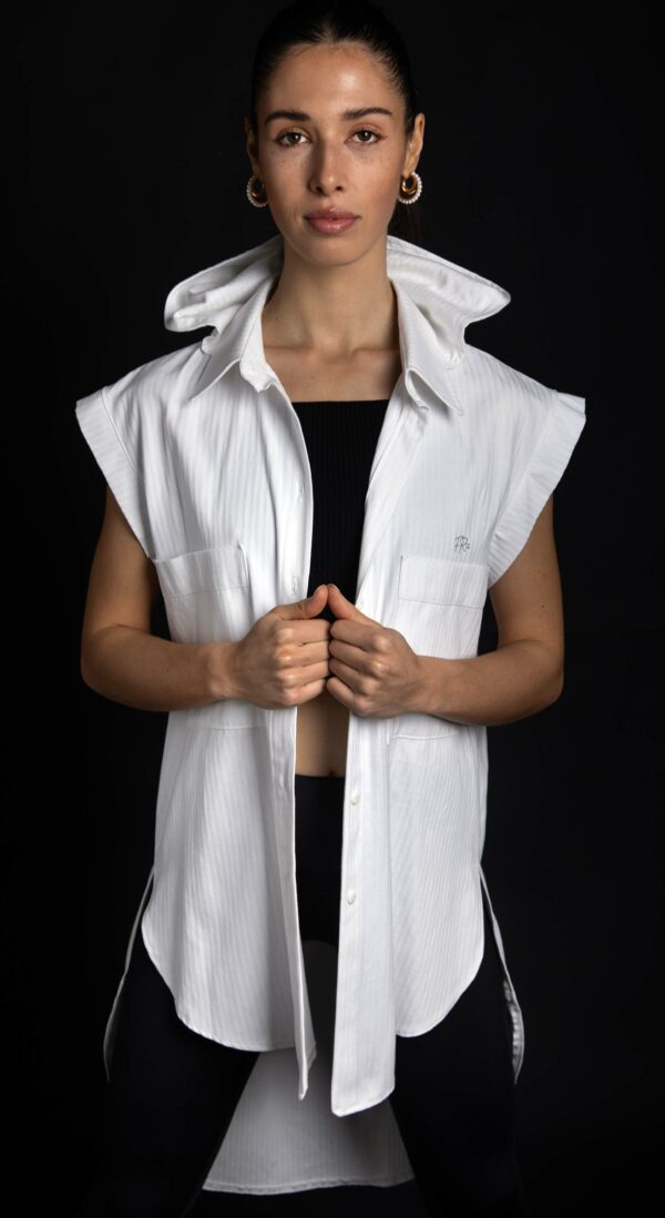 Mod.029_ Camicia Hooded sleevless
