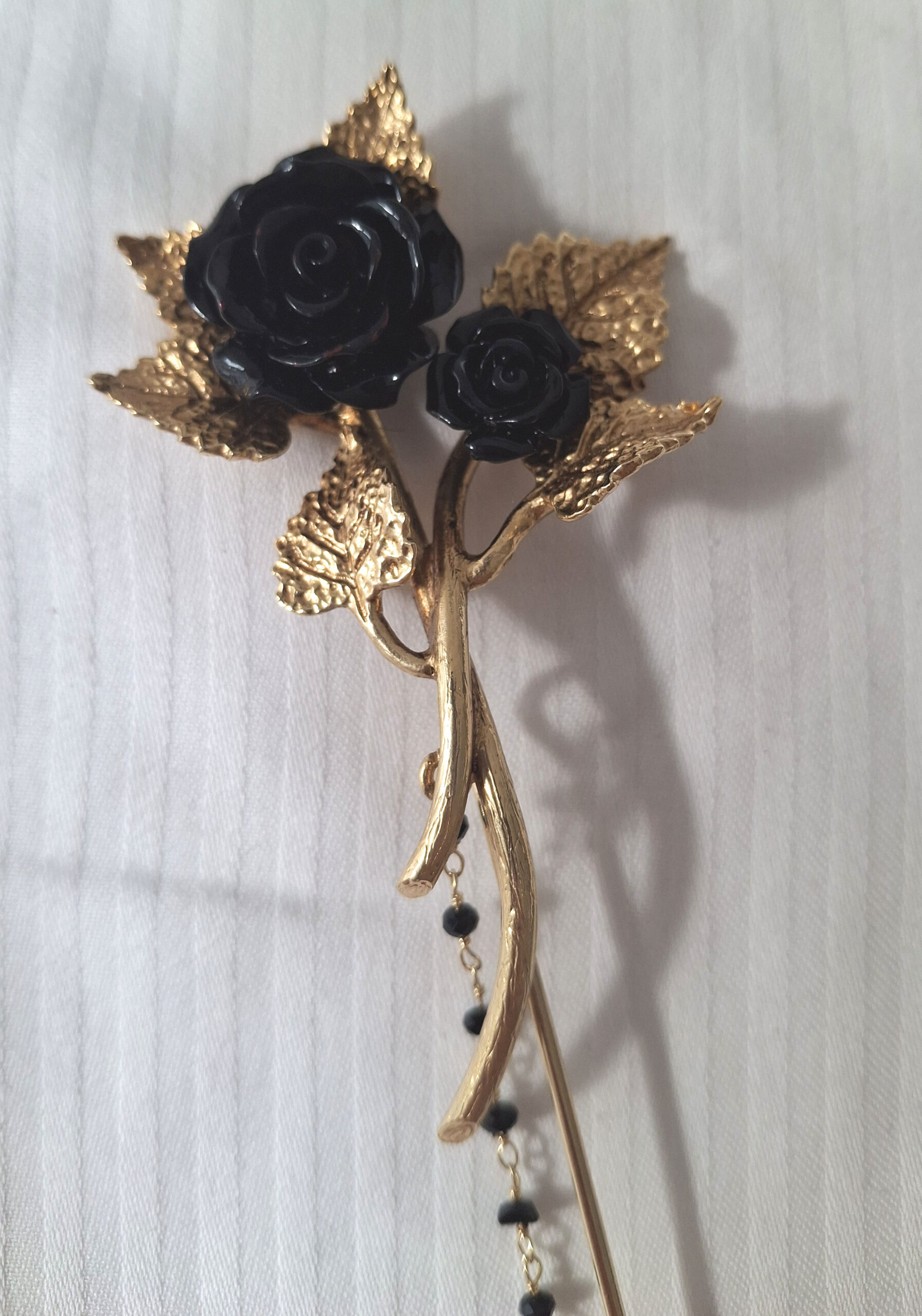 BLACK ROSE